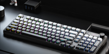 前行者 V102 Ultra 三模RGB无线键盘 黑莓版 今日特惠139元