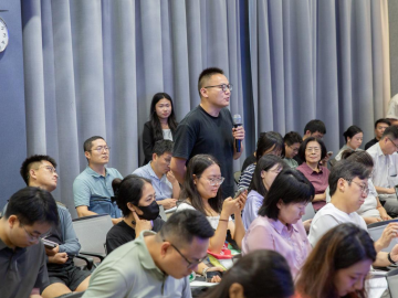 讲好中国品牌出海故事：中宣部联合中央及地方媒体调研雅迪
