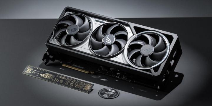 DLSS 4.5 黑科技正式降临！华硕显卡硬核实力全面加持 畅享次世代游戏与创作性能巅峰体验