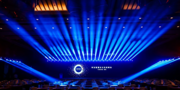 万兴科技旗下万兴喵影鸿蒙版亮相华为智慧办公生态峰会