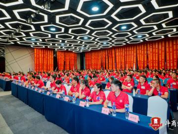 聚力牛商争霸——广州市宝承电子带着道和服务器机箱品牌 以创新与实力书写成长新篇